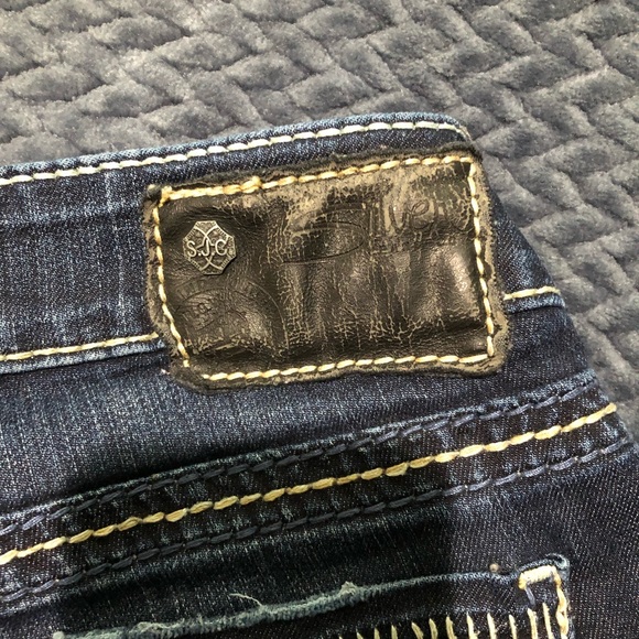 Boot cut jeans - Picture 2 of 7